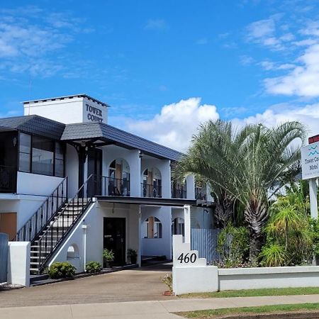 Tower Court Motel - Adults Only Haven Hervey Bay Bagian luar foto