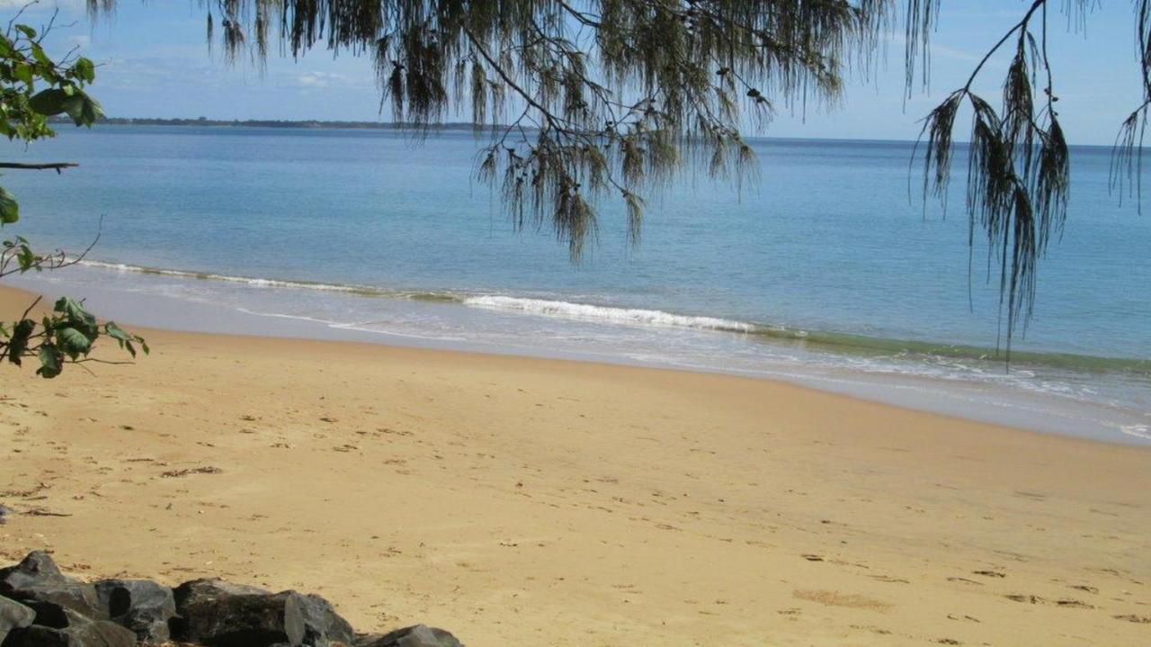 Tower Court Motel - Adults Only Haven Hervey Bay Bagian luar foto
