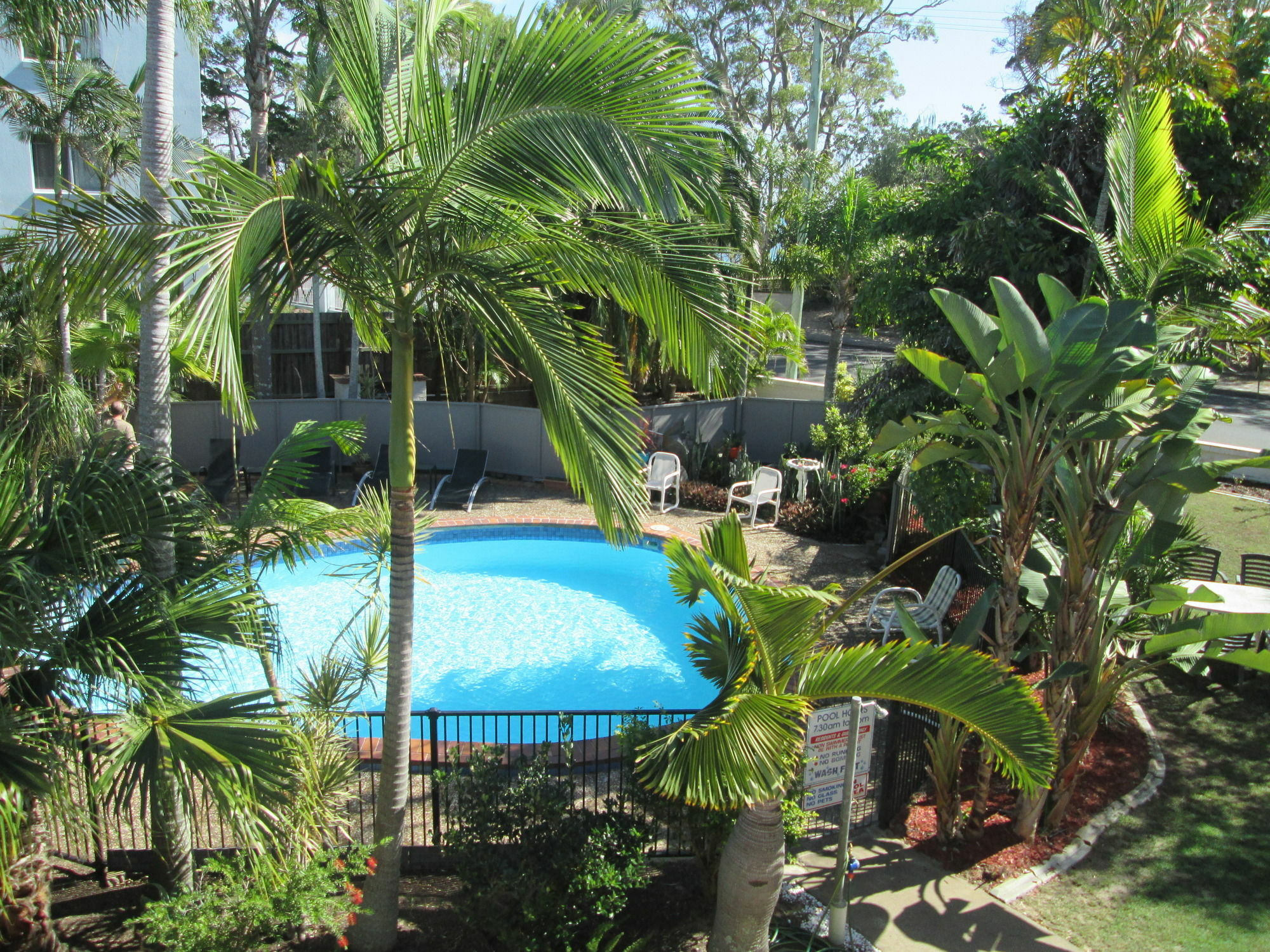 Tower Court Motel - Adults Only Haven Hervey Bay Bagian luar foto